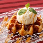 サカイフードホール - 