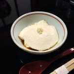 Okada Kousetsu Tei - 先付。手作り豆腐