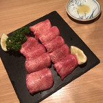 焼肉一頭両騨 - 