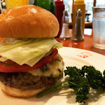 111841078 - マッシュルームチーズバーガー（１４９ｇ）￥１４４０