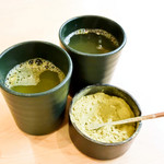 Muten Kurazushi - 粉末緑茶