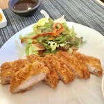 ごはん屋 朔 - トンカツ定食のトンカツ