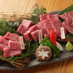 Aged beef lean meat platter/horumon platter