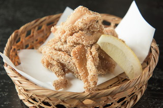 居食庵 えにしや - 鶏なんこつのそば粉揚げ