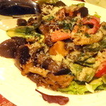 シラノ・ド・ベルジュラック - 砂肝のコンフィと茸のサラダ1,000円