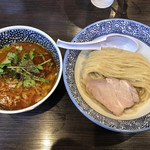 豚骨一燈 - スパイスつけ麺  830円