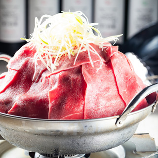 コンロ家名物霜降り和牛鍋