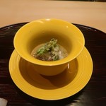 銀座 kappou ukai - 手打ちそばとろろ仕立て、天然のコシアブラの天ぷら