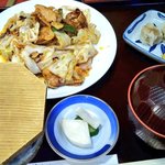 べこ小屋 - ごっつお定食