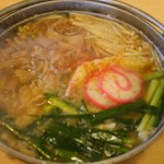 田舎 - モツ煮込みうどん。