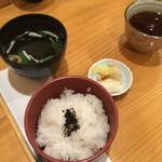 Yuzu Hana - お昼柚はな膳のご飯と汁物、漬物