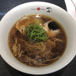 Japanizusobanudorutsuta - 「醤油Soba」880円