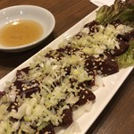 七輪さく - 馬レバー刺し