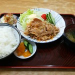 満留賀 - 焼肉定食　800円（税込）