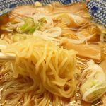 のんちゃんラーメン - 麺アップ