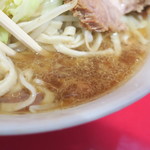 ラーメン二郎 - スープ