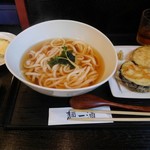 かけうどん（550円）
