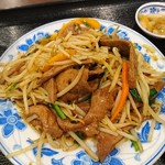 Houran tei - レバニラ炒め定食（800円）