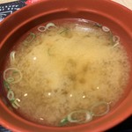 Sushirokonomi - 2019/07 大きくたっぷりな味噌汁なんだけど…塩辛くて飲めない。残念なのだ