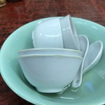 Saam Hui Yaat - 洗杯