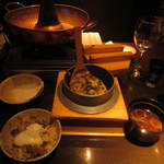 個室和食 紅炉庵 - 和牛ワイン煮と十五雑穀釜飯　山芋とろろ添え （'13.01月より）