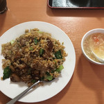 中華料理 楽宴 - 角煮チャーハン