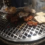 大衆炭火焼肉ジンギスカン ホルモン酒場 風土. - 