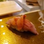 三軒茶屋 鮨かんてら - 赤貝