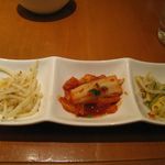韓国料理 水刺齋 - キムチとおかず