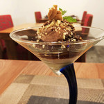 Restaurant Cinq - 8.ヘイゼルナッツクリーム 珈琲スポンジ 珈琲ジュレ チョコガナッシュ キャラメルアイス チョコクランチ