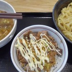 松葉 - つけ麺  800円、肉めしセットB(チャーシュー・ネギマヨ)  250円