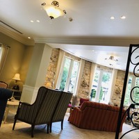 ソンブルイユ TOKYO - 広々としたウェイティングルーム