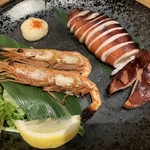 個室居酒屋 泳ぎイカ×もつ鍋 九州料理 弁慶 - 