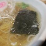 ななふく - 塩ラーメン　ズームアップ