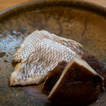 津軽割烹未来 - 2019.7 津軽海峡平舘真鯛の腹身焼き 地物原木椎茸