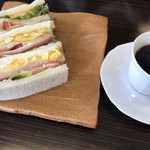 Kafe Hinami - サンドイッチモーニング