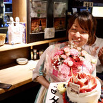 餃子とスパークリング バブルス - 幸せいっぱいのオーナー