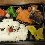 ディオ - 焼き鯖弁当 (税抜)184円→147円 ※開封後(2019.07.19)