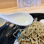 飯田商店 - 濃密昆布出汁