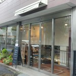 パティスリー プレジール - 外観です