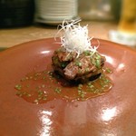 東京チャイニーズ 一凛 - 牛フィレ肉と茄子のミルフィーユ パクチー風味のソース