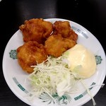 日高屋 - おつまみ唐揚げ240円