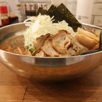 かるびラーメン - 2019年6月　かるびラーメンMAX盛　1200円