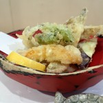 よし春 - 野菜天ぷら盛りあわせ