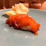 うを徳 - マスノスケ（キングサーモン）（握り）