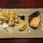 りょうりや 御旅屋 - 真珠貝と蕗の薹のかき揚げ　さわら幽庵焼き