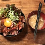 お肉と神戸野菜とワインとチーズ TOROROSSO - 