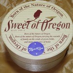 Sweet of Oregon - 「ブルーベリー(\630)」の箱。