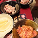 赤から - 2019年7月　鶏セセリ（赤、白）、鶏モモ焼き（塩）