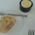 L'ORANGERIE - パンとバター